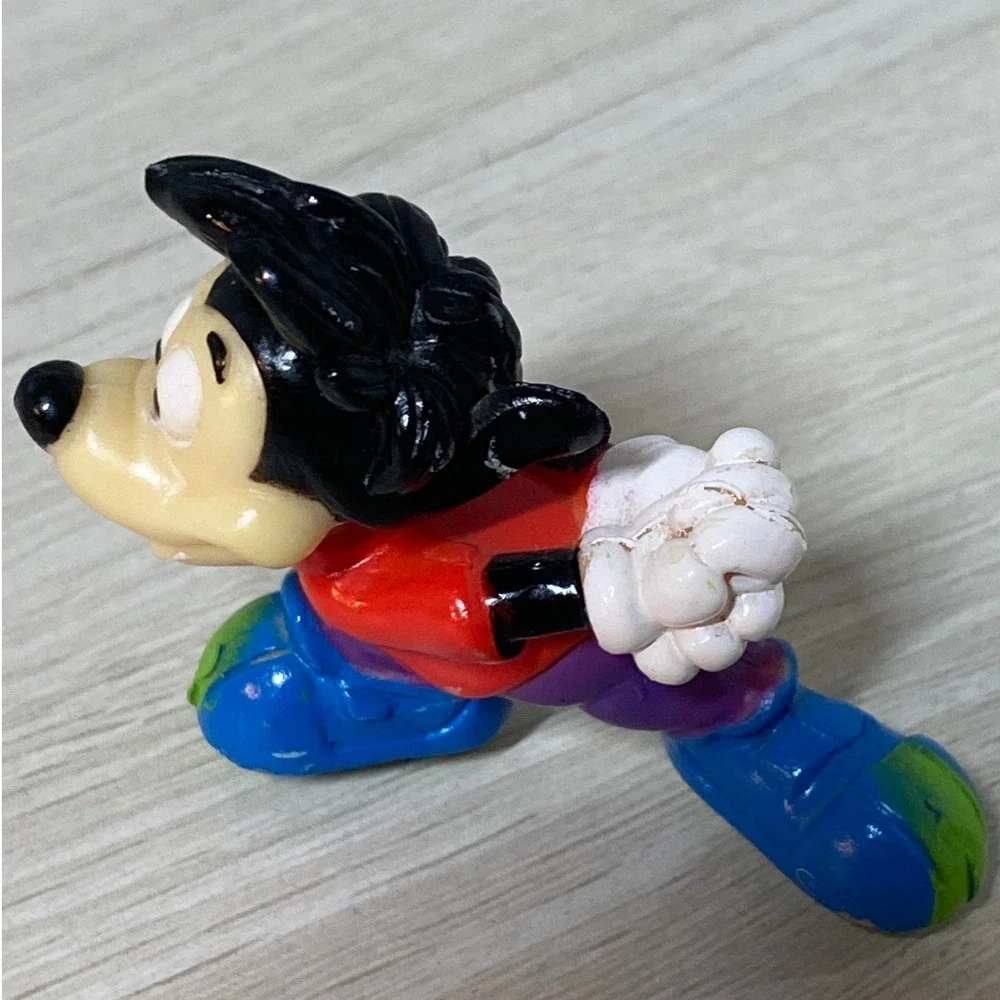 Vintage Disney Goof Troop PVC Figures Max Goofy PJ Skateboard Skates Toy Set